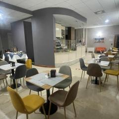Aba Hotel