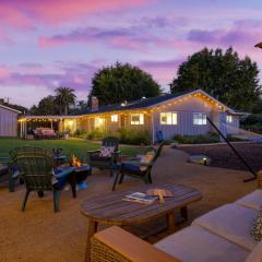 Hummingbird Haven by AvantStay Dog-Friendly Near the Beach Huge YardHot Tub