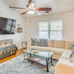 3 Mi to Ocean Home with Deck in Little River!