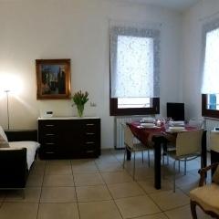 Santa Croce Apartment