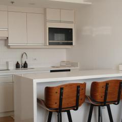 Very Demure, very spacious Studio Abreeza Place