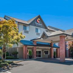 Comfort Inn & Suites Tualatin - Lake Oswego South
