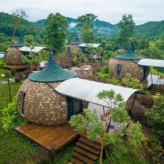 2Someplace Resort