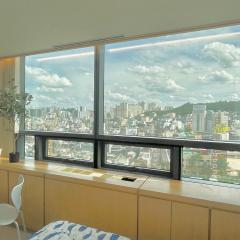 New, 1-minute walk from Hongdae Entrance Station, Great Namsan Tower View