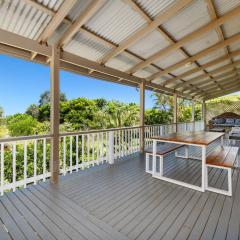 Classic Beach House on Surfside - Pet Friendly