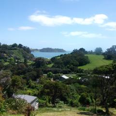 Bush Beach Delight - Onetangi Holiday Home