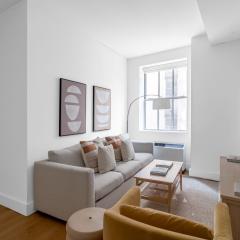 Luxury 2BR 1Bath Financial District Escape Near Wall Street