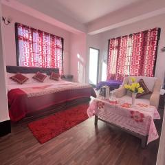 The Oasis Holiday Home & Restaurant