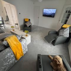 No 10, Ayr, 130m2, New Decor December 2024, All new entire 3 bedroom garden house