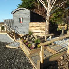 Ty'r Bugail - Shepherds Hut