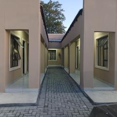Goldenside Guest House Rustenburg