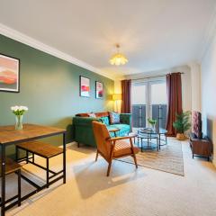 Bright Central 2 Bedroom Apartment