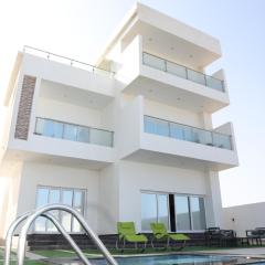 شالية ماربيا الاشخرة Marbella Ashkhara Chalet