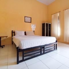 Reddoorz at El Shaday Homestay Banyuwangi