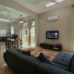 Homestay Qasrina Semi D 4 Bilik
