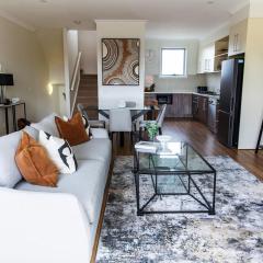 Harvey a Stylish and Spacious Retreat in a Prime Location