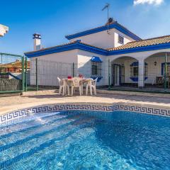 5 Bedroom Gorgeous Home In Los Barrios