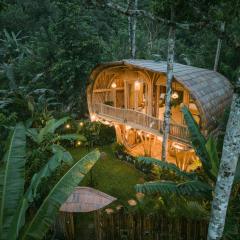 Alamvaya Bali Bamboo House