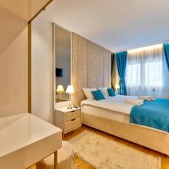 Lyonessa gardens 9