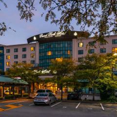 Grand Park Hotel Vancouver Airport, Ascend Hotel Collection