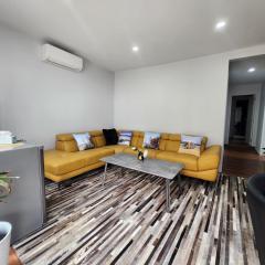 Auckland Urban Escape - Central, Connected & Comfy