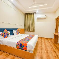 FabHotel Alpine Tree