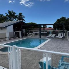Bungalow cosy près de Basse-Terre - 20 m² avec piscine