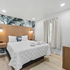 2BR 1Bath Short walk to beach and Main St