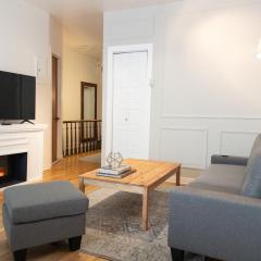 Heart of MTR for Memorable Experience 7minMetro 2 backyard Fully Equipped