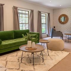 Furche Barossa 5 Bedroom Holiday House