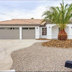 Newly remodeled family friendly home near lake