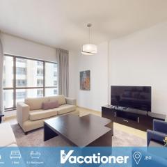 Shams 1 - Classic Three Bedroom Apartment in JBR