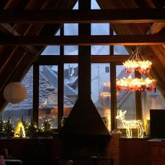 Chalet Aranés Santa María cerca de Baqueira-Beret by Eth Flòc