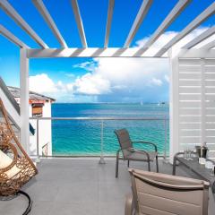 Sur la plage de Grand Case - Entièrement rénové - 2ch duplex - 6p