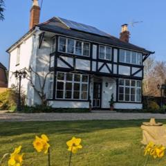 Nuthooks House