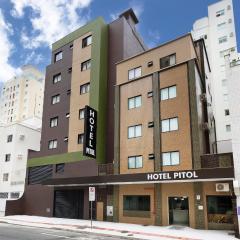 Hotel Pitol