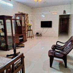 Murdeshwar Coastal Comfort