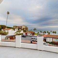 Victoria Ocean View Apt. 4