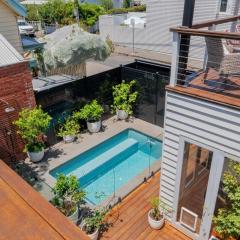 Family Cityside Beach House, Pool & Roof Terrace