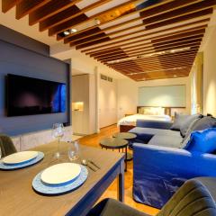 Roppongi House by U