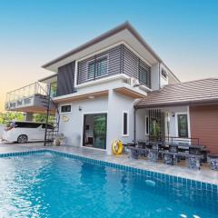 Jazzy Pool Villa Hatyai