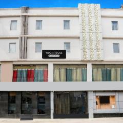 Townhouse Talwandi formerly Paras Royale