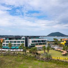 Jeju Attirance Hotel & poolvilla