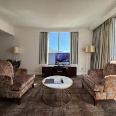 Luxury Residence at Taj Cape Town - Top Corner Apartment with Balcony