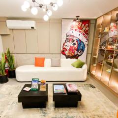 Yours Hotel Lifestyle