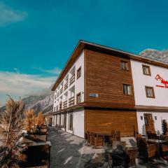 Alpine Lounge Boutique Hotel