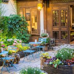 Big Tree Guesthouse - Naxi old style