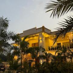 Coorg Le Embera