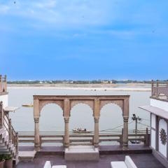 Guleria Kothi at Ganges