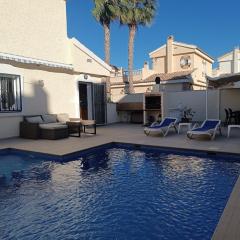 Magnífica villa con piscina privada y barbacoa R48 by Novadesta
